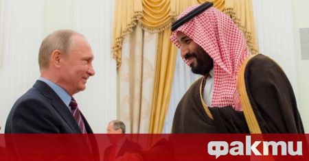 Руският президент Владимир Путин и саудитският принц Мохамед бин Салман