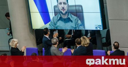 Предвижда се украинският президент, Володимир Зеленски, да направи онлайн обръщение