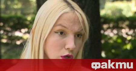 Емили Йорданова е най-известното момиче в България, след като не