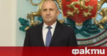 Правителството на малцинството с премиер Росен Желязков оцеля след няколко