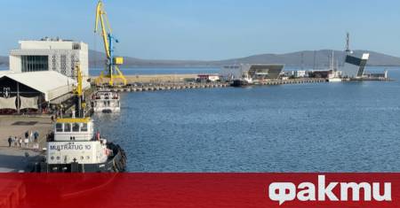 С влекачите Алкор и Алиот на Български морски флот е