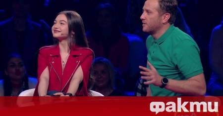 Младата певица Крисия загатна че връзката ѝ с автомобилния състезател