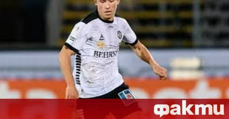 Шведският полузащитник Давид Сегер пристигна в София за да финализира