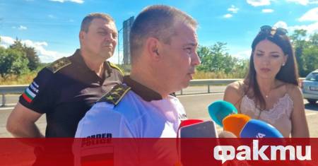 32 ма нелегални мигранти бяха задържани в събота вечерта от