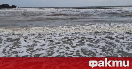 Продължава операцията по издирването на изчезналия риболовен кораб край Маслен