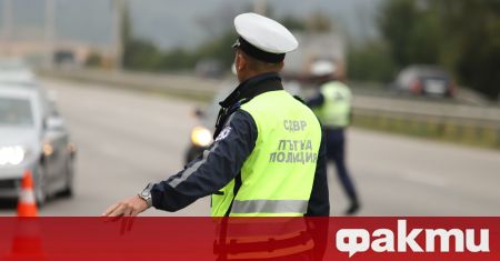 Турски шофьор е направил опит да подкупи полицай при проверка