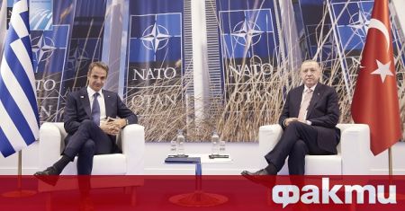 Разговорът между гръцкия премиер Кириакос Мицотакис и турския президент Реджеп