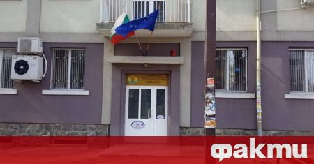 Служителите на РЗИ Бургас обявиха стачка заради обидно ниски заплати Точно в