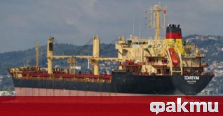 Българските моряци блокирани на кораба Царевна в пристанището на Мариупол