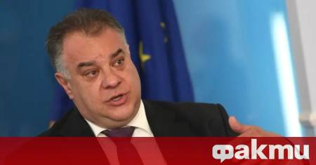 Извежда се на преден план искането на младите лекари за