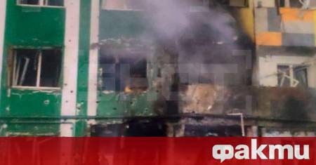 Експлозия на украински дрон разруши долните етажи на сграда в