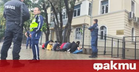 20 годишен неправоспособен мъж е арестуван в центъра на столицата научи