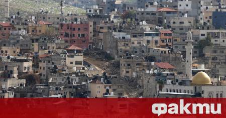 ФАКТИ публикува мнения с широк спектър от гледни точки за