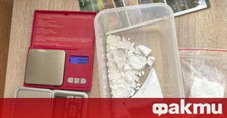 Столичната полиция задържа трима мъже и една жена за разпространение