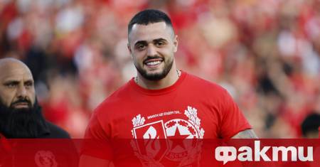 Карлос Насар си пада по спортистки и отново не изневери