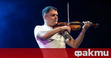 Известният български цигулар Васко Василев си обръсна косата в ефир