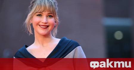 Холивудските любимки Дженифър Лорънс и Ема Стоун се впускат в