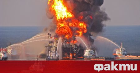 Голям пожар е наблюдаван в Мексиканския залив съобщи ТАСС Социалните