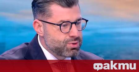 Преходът се случва плавно и спокойно така както всички институции