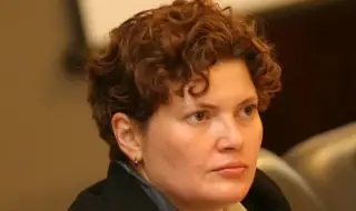 Малина Крумова е освободена от поста председател на агенцията по пътна безопасност