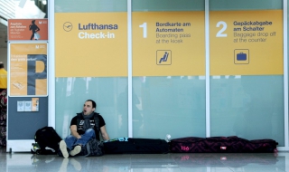 Стотици полети в Германия отменени заради стачка