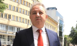Борис Ячев пред ФАКТИ: Борисов отвори вратата, но да не стане само течение…