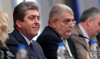 АБВ: Президентът да дойде в парламента