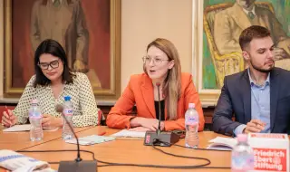 Цветелина Пенкова от Бузлуджа: Европейското бъдеще на Балканите започва с младежките каузи и регионалната солидарност