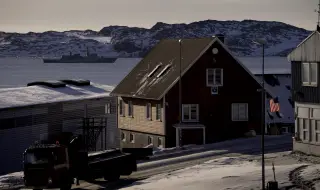 Премиерът на Гренландия отговори на Тръмп: Ние не сме някакво парче лед