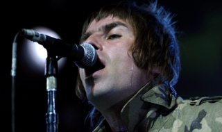 Според вокала на Oasis Капело не става