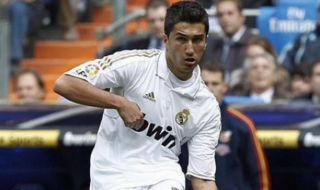 Байерн ще връща Сахин в Германия