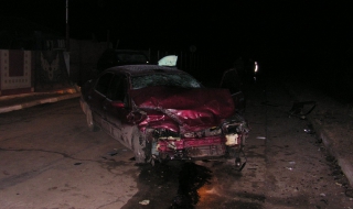 Двама загинаха при катастрофи