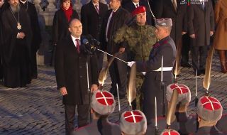 В София се проведе тържествена заря-проверка по случай 145 години от Освобождението на България