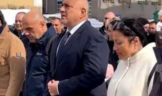 Бойко Борисов за Кирил Петков: Опашки по бензиностанциите, скок на тока... Край
