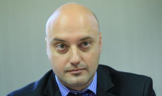 Атанас Славов: Правят всичко да съхранят Гешев, има недовършена работа