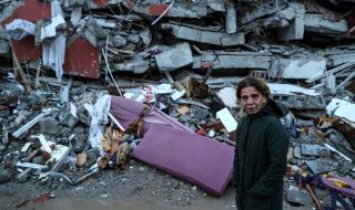 Броят на жертвите нa земетресенията в Турция може да се увеличи осемкратно