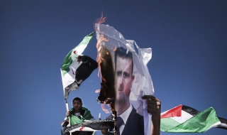 Разбиха имейла на Башар Асад