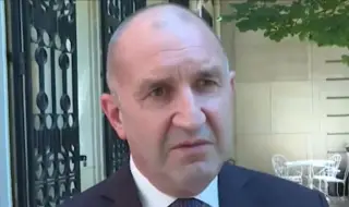  Марк Рюте към Румен Радев: Вие помагате да защитим източния фланг на НАТО! България играе ключова роля в защитата на Черно море (ВИДЕО)