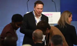 Мъск: Не мога да си представя да гласувам отново за Байдън