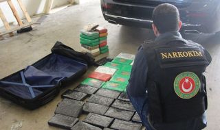 Удар на "Капъкуле": Хванаха 55 кг кокаин в кола, принадлежаща на софийско посолство