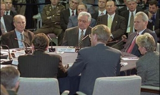 21 ноември 1995 г. Дейтънското споразумение