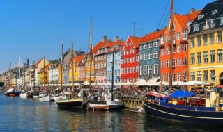 Дания гласува на предсрочни парламентарни избори