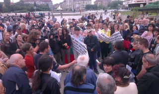 И днес контра протест в защита на Орешарски