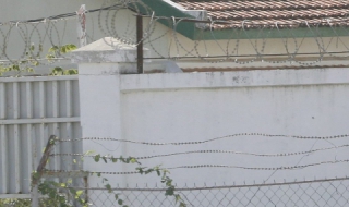 Висш китайски чиновник замесен в секс скандал, осъден на 13 години за корупция