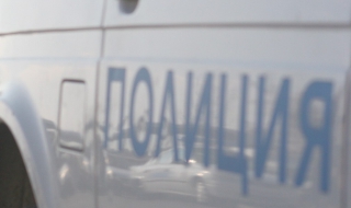 Honda падна в изкоп