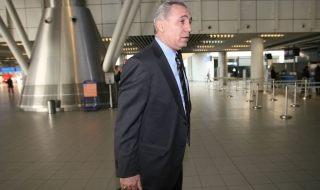 Стоичков ще се спасява от затвора с дарения