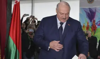 Lukashenko wins the election with 87.6% of the vote 