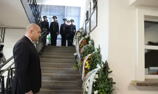 Радев се хвали: Успяхме да елиминираме олигархията, тя е извън властта ВИДЕО
