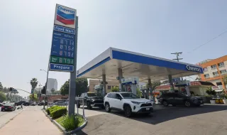 Средната цена на дизела в САЩ достигна рекордните 5,85 долара за галон