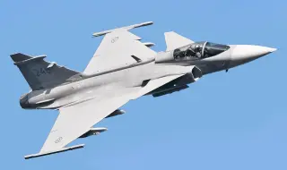Украйна и Швеция обсъждат доставка на самолети Gripen ВИДЕО